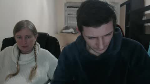 JenisAndPeter online show from March 2025 07:28:01 PM