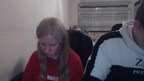 JenisAndPeter online show from April 2026 08:03:02 PM