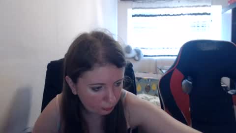 Snapshot of jenisandpeter chatting on July 2026 07:23:02 AM JenisAndPeter online show from July 2026 07:23:02 AM