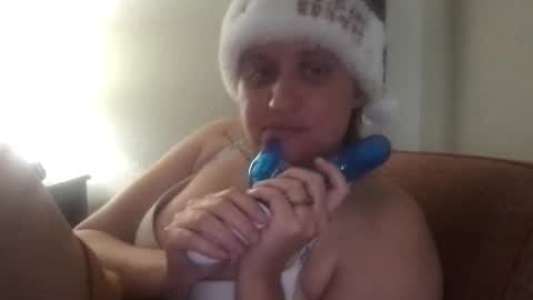 love me for who i am...I have a pussy so i make the rules... online show from December 2024 08:27:02 PM