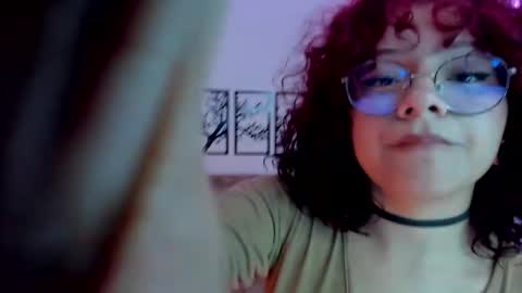 jenn online show from March 2025 09:29:02 PM