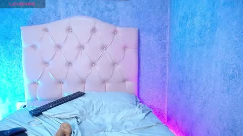 Valentina online show from February 2025 10:11:01 PM