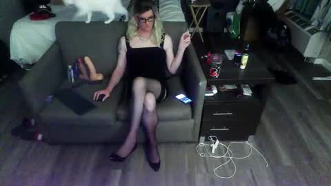Snapshot of jennacd4life chatting on April 2026 02:49:01 AM Jenna Cross online show from April 2026 02:49:01 AM