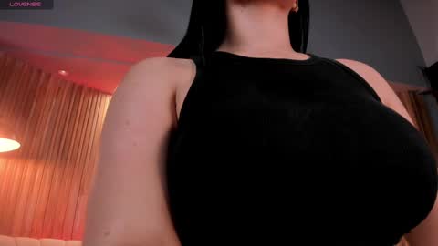 Jenna Olson  online show from February 2025 06:31:02 PM