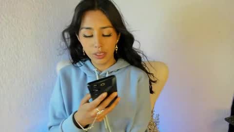 Jenner online show from December 2024 03:27:02 AM