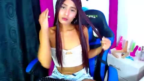 Snapshot of jenng18 chatting on February 2026 07:02:01 AM jenn online show from February 2026 07:02:01 AM