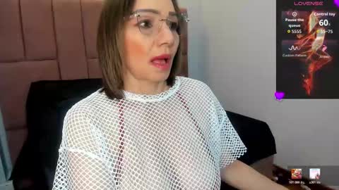 Snapshot of jennierosse chatting on February 2026 12:24:02 PM Jennie online show from February 2026 12:24:02 PM