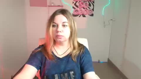 Snapshot of jennifer_moree chatting on October 2025 06:35:02 AM Jennifer online show from October 2025 06:35:02 AM