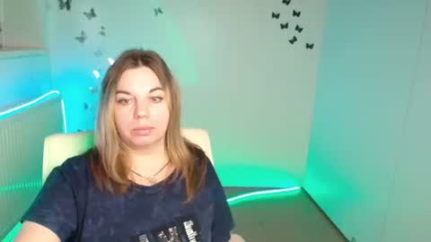 Snapshot of jennifer_moree chatting on October 2025 06:16:02 AM Jennifer online show from October 2025 06:16:02 AM