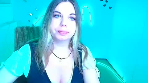 Snapshot of jennifer_moree chatting on February 2026 06:44:02 AM Jennifer online show from February 2026 06:44:02 AM