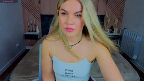 Snapshot of jennifer_perezz chatting on May 2026 04:47:01 PM Jennifer Perezz online show from May 2026 04:47:01 PM