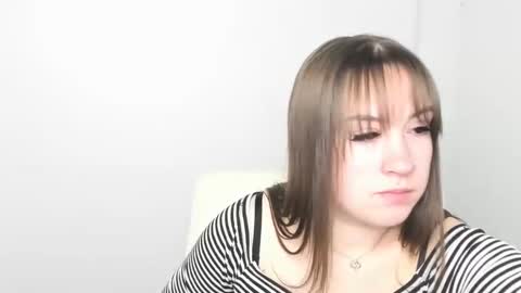 Jennifer online show from March 2025 06:40:02 AM