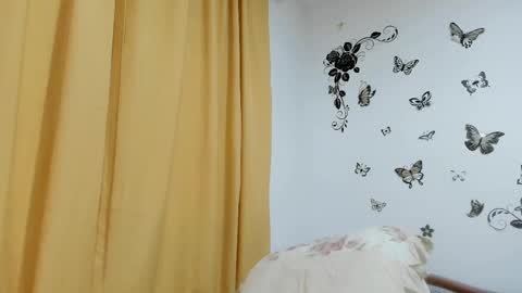 jenniferloveyou online show from September 2025 04:54:01 PM