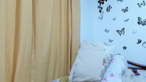 jenniferloveyou online show from September 2025 04:45:01 PM