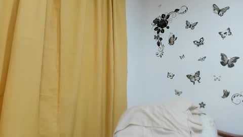 jenniferloveyou online show from October 2025 04:57:02 PM