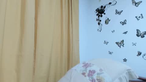 jenniferloveyou online show from November 2025 09:11:02 AM