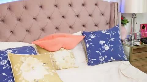 JenniferLovveX online show from May 2026 05:23:02 AM