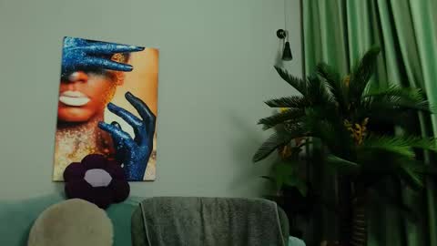 jenniferreys online show from December 2025 07:03:01 AM