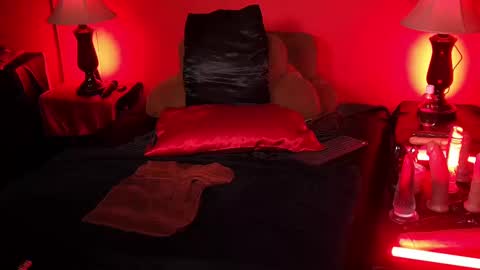 Snapshot of jenniferstarcd chatting on October 2025 07:10:02 PM Jennifer Star online show from October 2025 07:10:02 PM