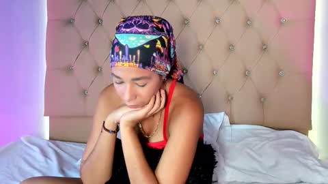 jenny__lawrence online show from December 2025 07:11:01 PM