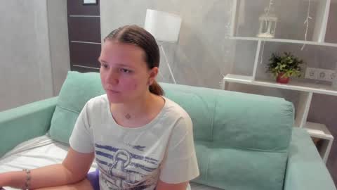 Snapshot of jenny_jimmy chatting on June 2026 09:20:01 AM Jenny online show from June 2026 09:20:01 AM