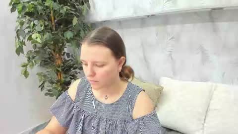 Snapshot of jenny_jimmy chatting on June 2026 09:23:01 AM Jenny online show from June 2026 09:23:01 AM