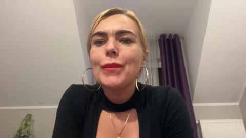 Jenny online show from December 2024 11:31:02 AM