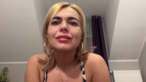 Jenny online show from January 2025 08:20:02 AM