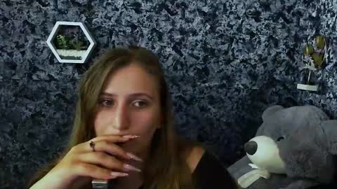 Snapshot of jenny_smille_ chatting on June 2026 06:20:01 AM jenny_smille_ online show from June 2026 06:20:01 AM