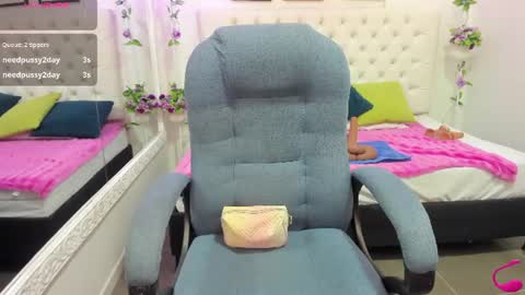Snapshot of jenny_stark chatting on June 2026 11:04:02 AM jenny_stark online show from June 2026 11:04:02 AM