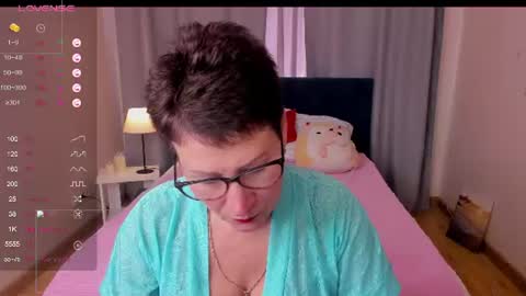 Snapshot of jennymons chatting on June 2026 07:44:01 AM Jenny online show from June 2026 07:44:01 AM