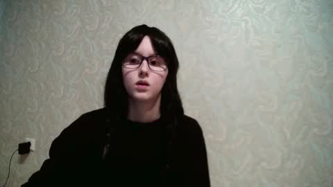 JennyOlset online show from September 2025 08:48:02 AM