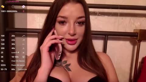 Jenny online show from November 2025 08:14:01 PM