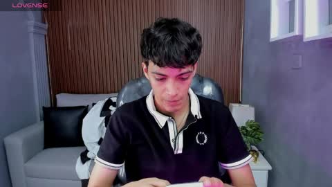 Snapshot of jeremias_1 chatting on May 2026 05:41:01 PM JEREMIAS online show from May 2026 05:41:01 PM