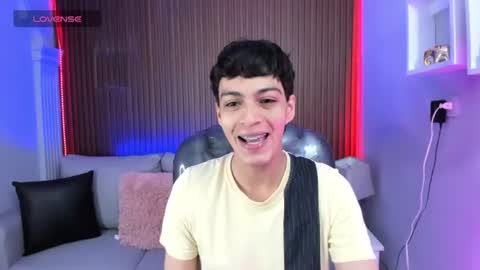 Snapshot of jeremias_1 chatting on July 2026 12:55:01 PM JEREMIAS online show from July 2026 12:55:01 PM
