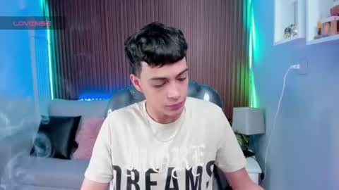 Snapshot of jeremias_1 chatting on August 2026 01:35:02 PM JEREMIAS online show from August 2026 01:35:02 PM