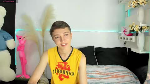 jero independent model online show from May 2026 10:50:01 PM
