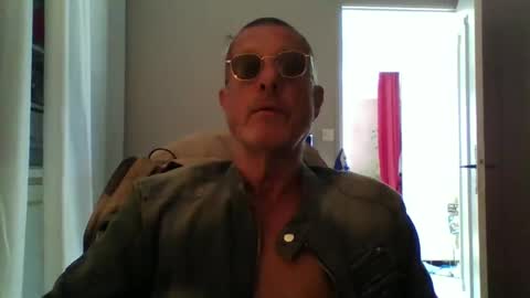 jerflor online show from October 2025 11:16:01 AM