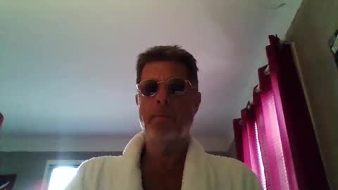 Snapshot of jerflor chatting on April 2026 04:23:02 PM jerflor online show from April 2026 04:23:02 PM