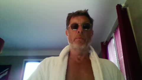 Snapshot of jerflor chatting on May 2026 03:52:01 PM jerflor online show from May 2026 03:52:01 PM