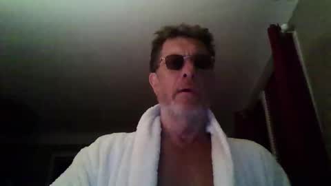 Snapshot of jerflor chatting on May 2026 02:06:02 AM jerflor online show from May 2026 02:06:02 AM