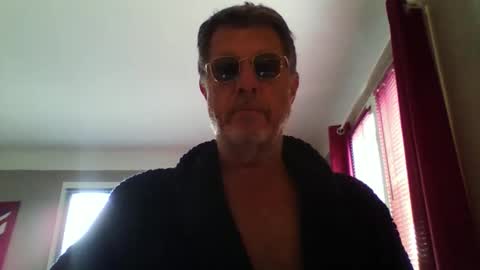 Snapshot of jerflor chatting on May 2026 09:38:01 AM jerflor online show from May 2026 09:38:01 AM