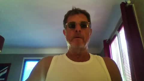 Snapshot of jerflor chatting on June 2026 04:16:02 PM jerflor online show from June 2026 04:16:02 PM