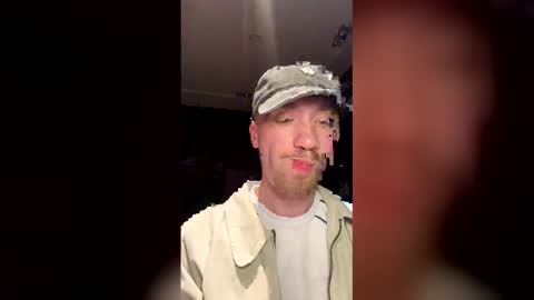 jerk100e online show from May 2026 07:22:02 PM