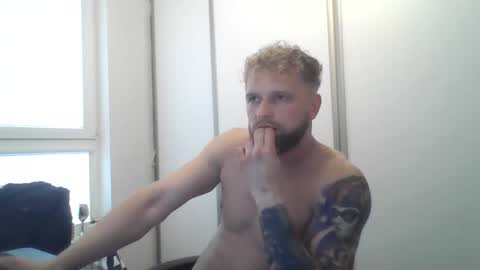 jerryalise online show from October 2025 05:16:01 AM