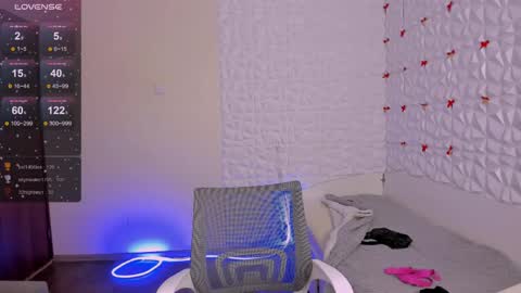 Jerrybomb online show from April 2026 07:45:01 AM