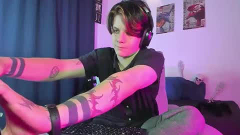 Angelo online show from October 2025 02:39:02 AM