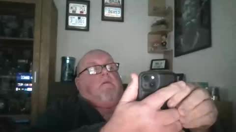 Snapshot of jerseyhammer01 chatting on February 2026 09:34:01 AM Harry online show from February 2026 09:34:01 AM