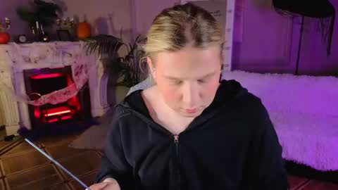 jes_solar online show from October 2025 09:05:02 PM