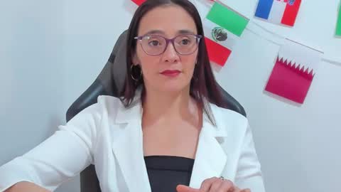 Snapshot of jess1ca_herrera chatting on June 2026 09:46:02 PM jessica herreraToday I will be your devil and you my victim online show from June 2026 09:46:02 PM